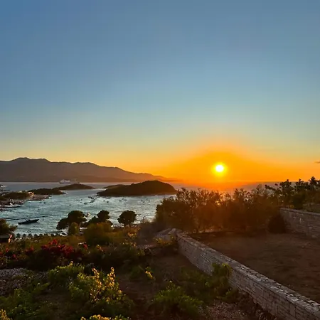 Athina